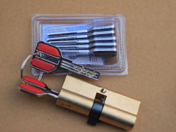 纳溪24小时上门开锁公司